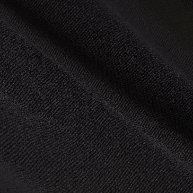 ブリーフィングゴルフのハイネックシャツ