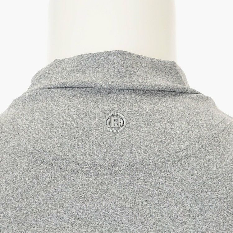 ブリーフィングゴルフのハイネックシャツ