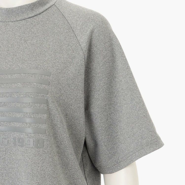 ブリーフィングゴルフのハイネックシャツ