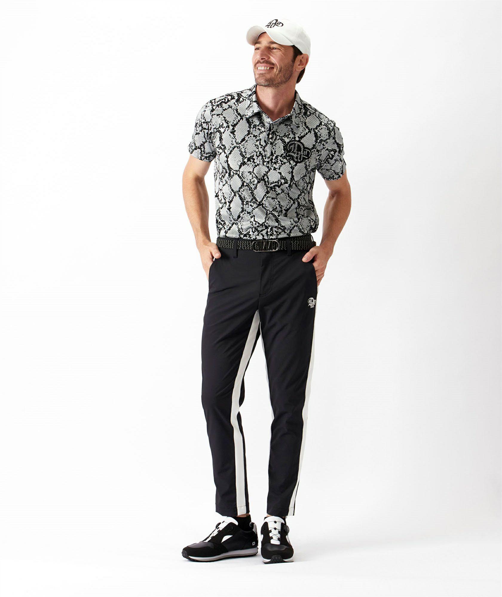 ダンスウィズドラゴンのポロシャツ