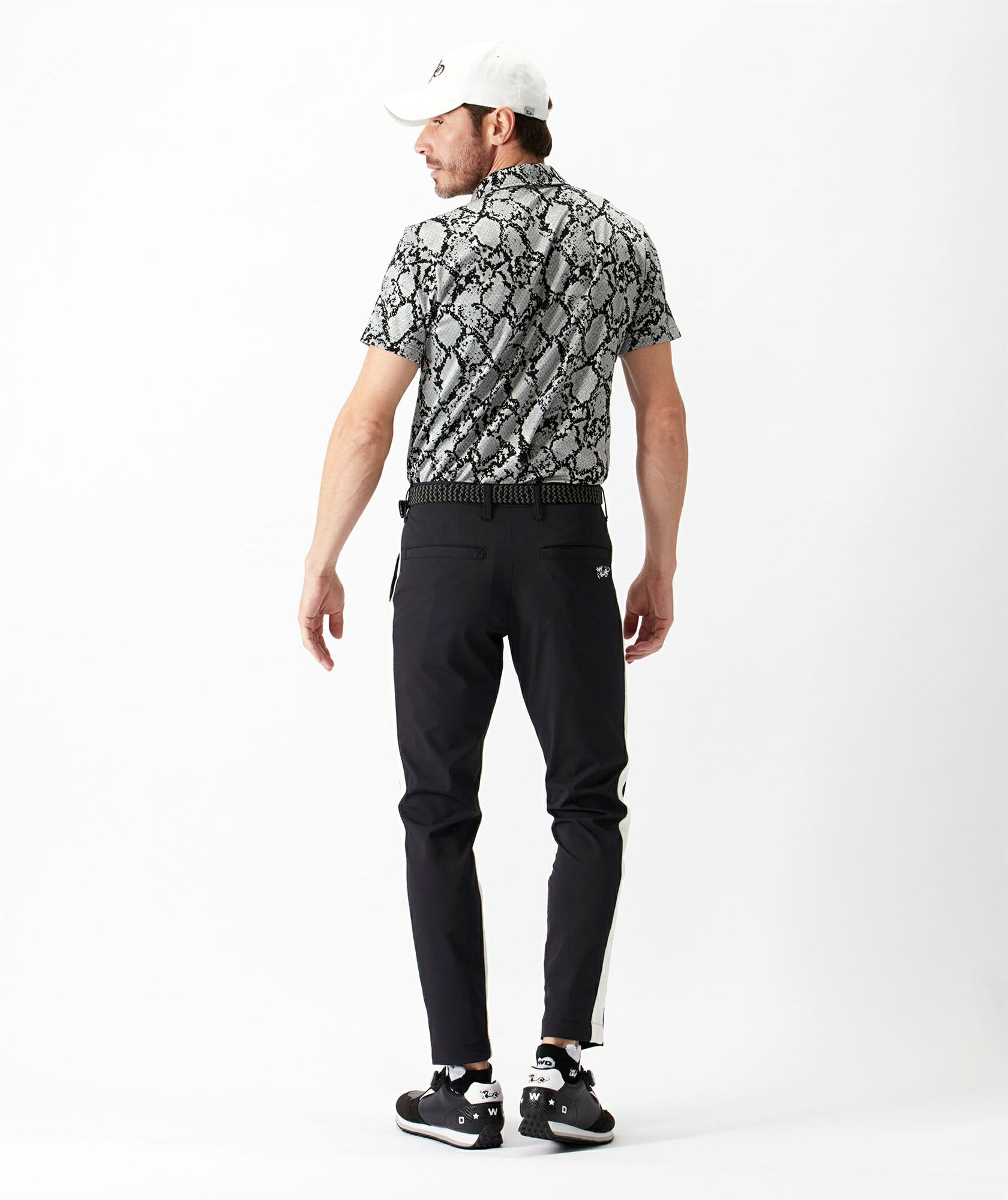 ダンスウィズドラゴンのポロシャツ