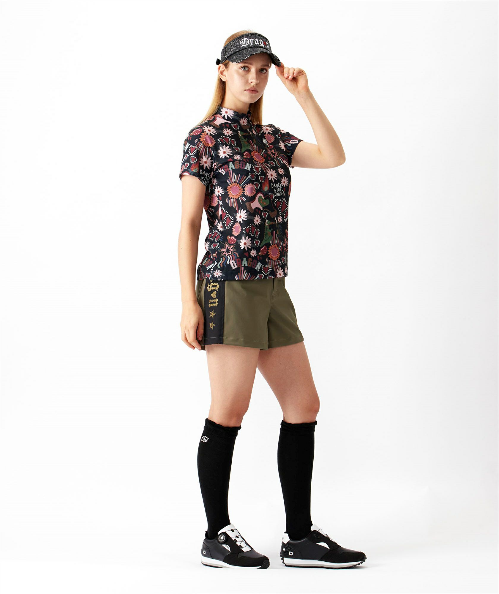 ダンスウィズドラゴンのハイネックシャツ半袖