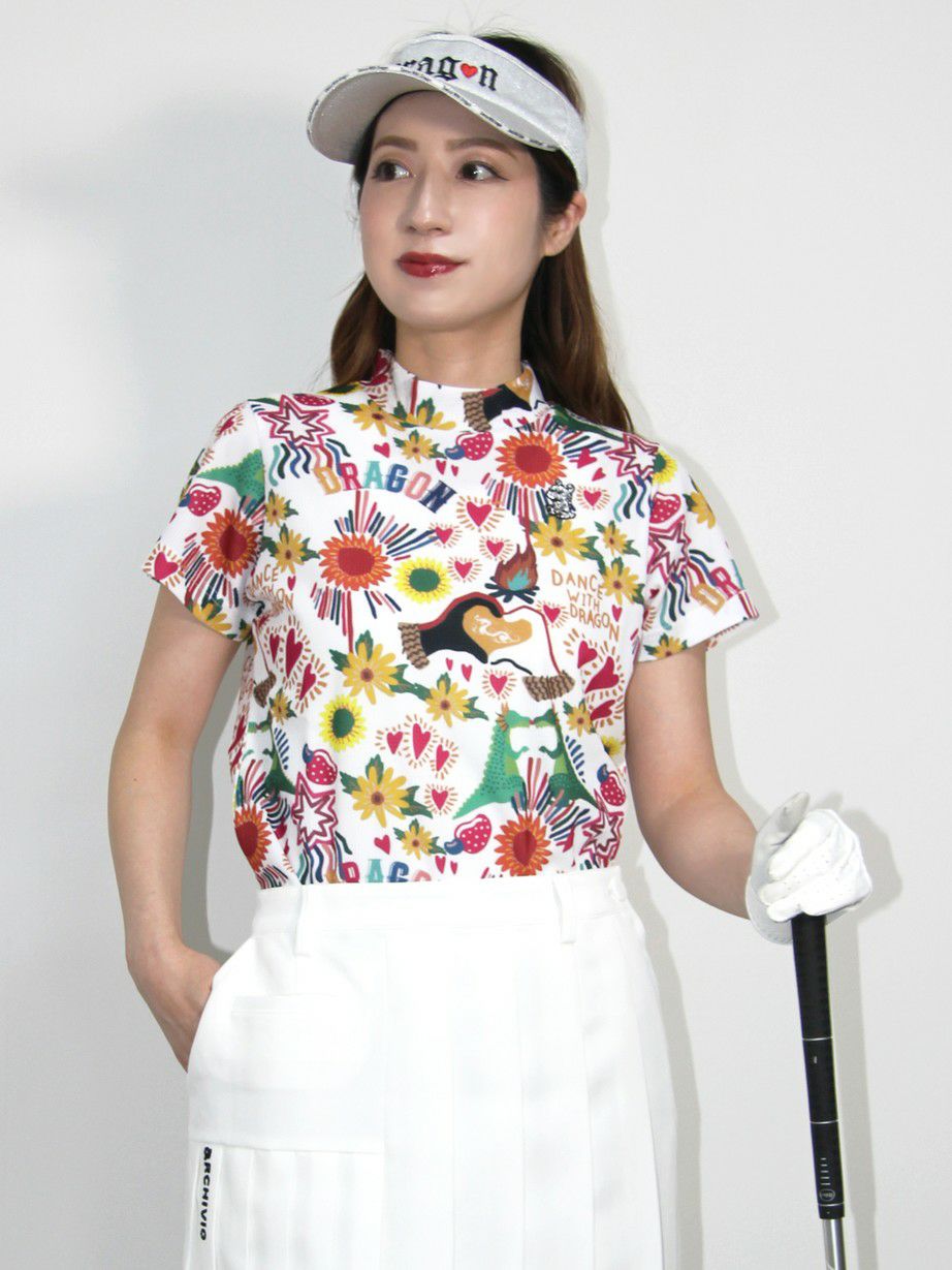 ダンスウィズドラゴンのハイネックシャツ半袖