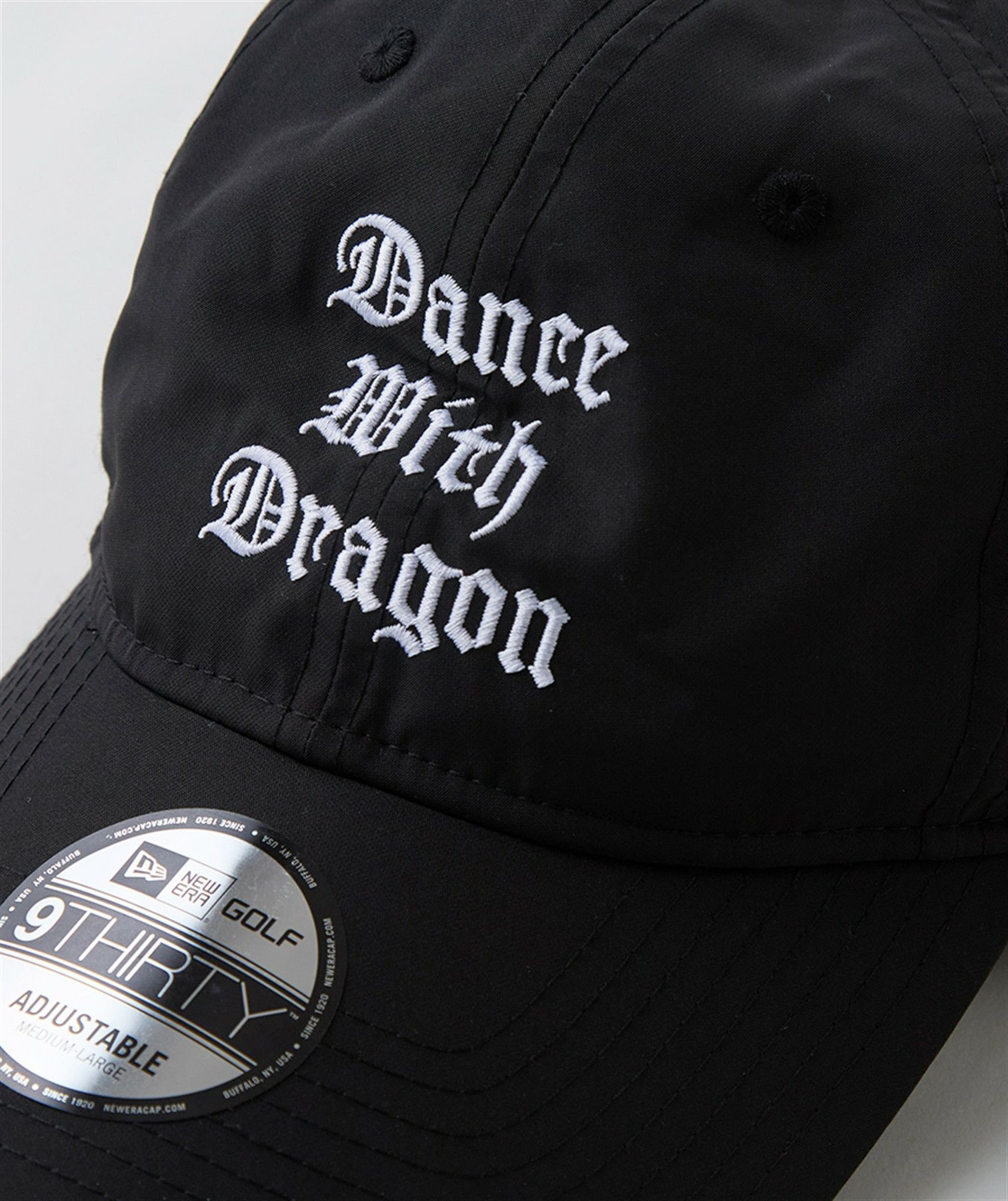 ダンスウィズドラゴン×ニューエラのキャップ