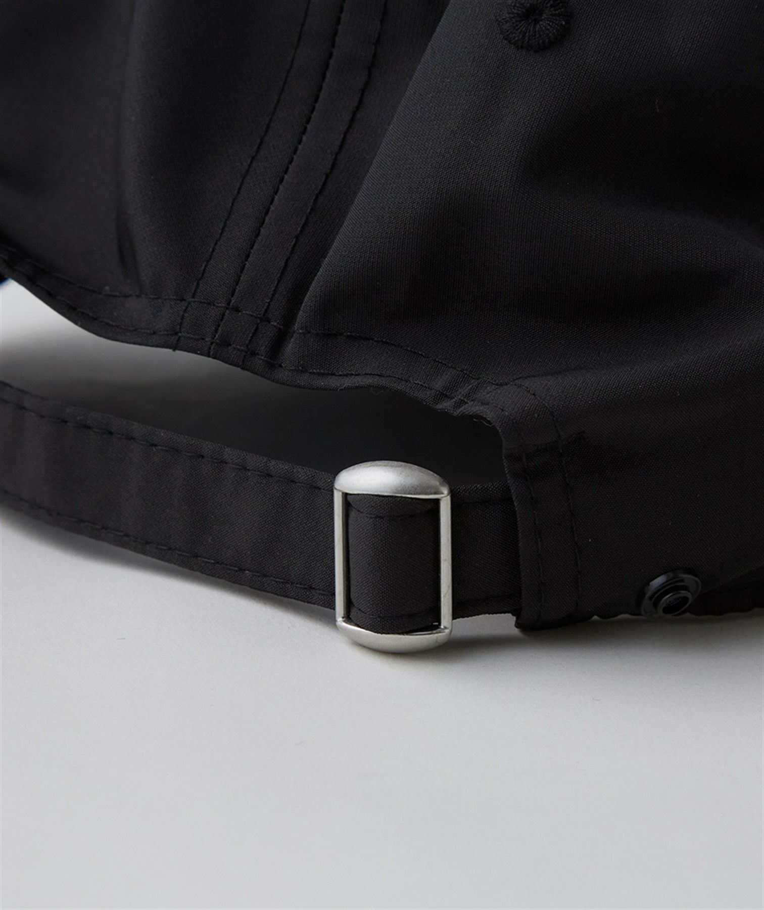 ダンスウィズドラゴン×ニューエラのキャップ