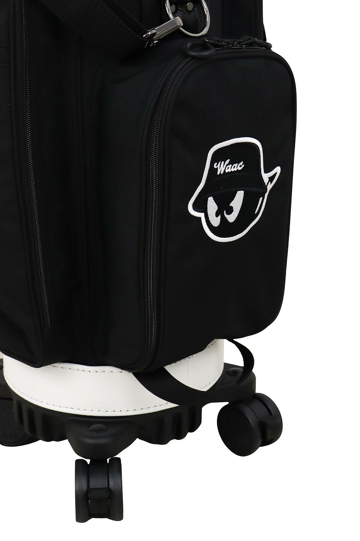 ワックのキャディバッグ