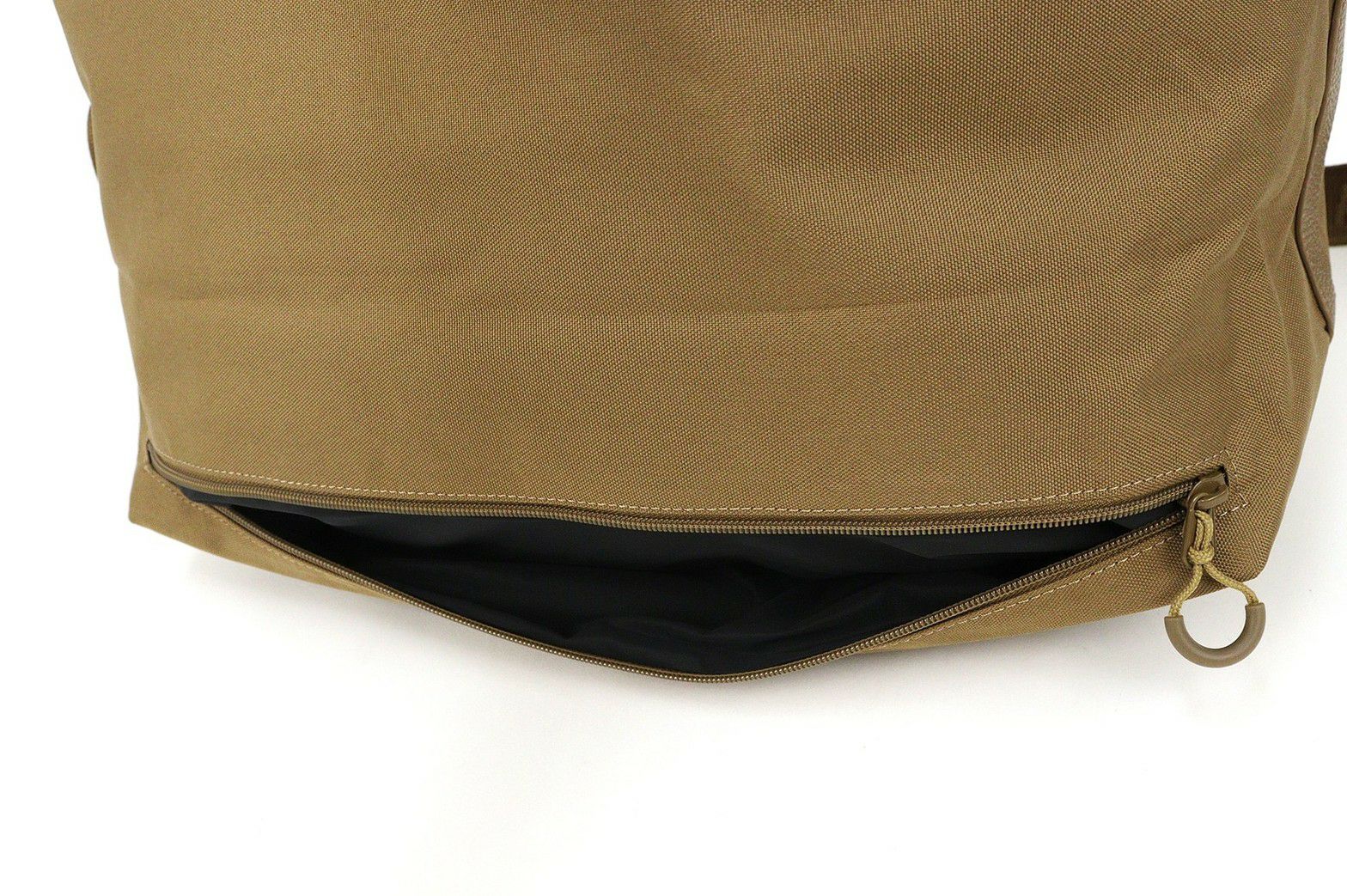 ワックのボストンバッグ