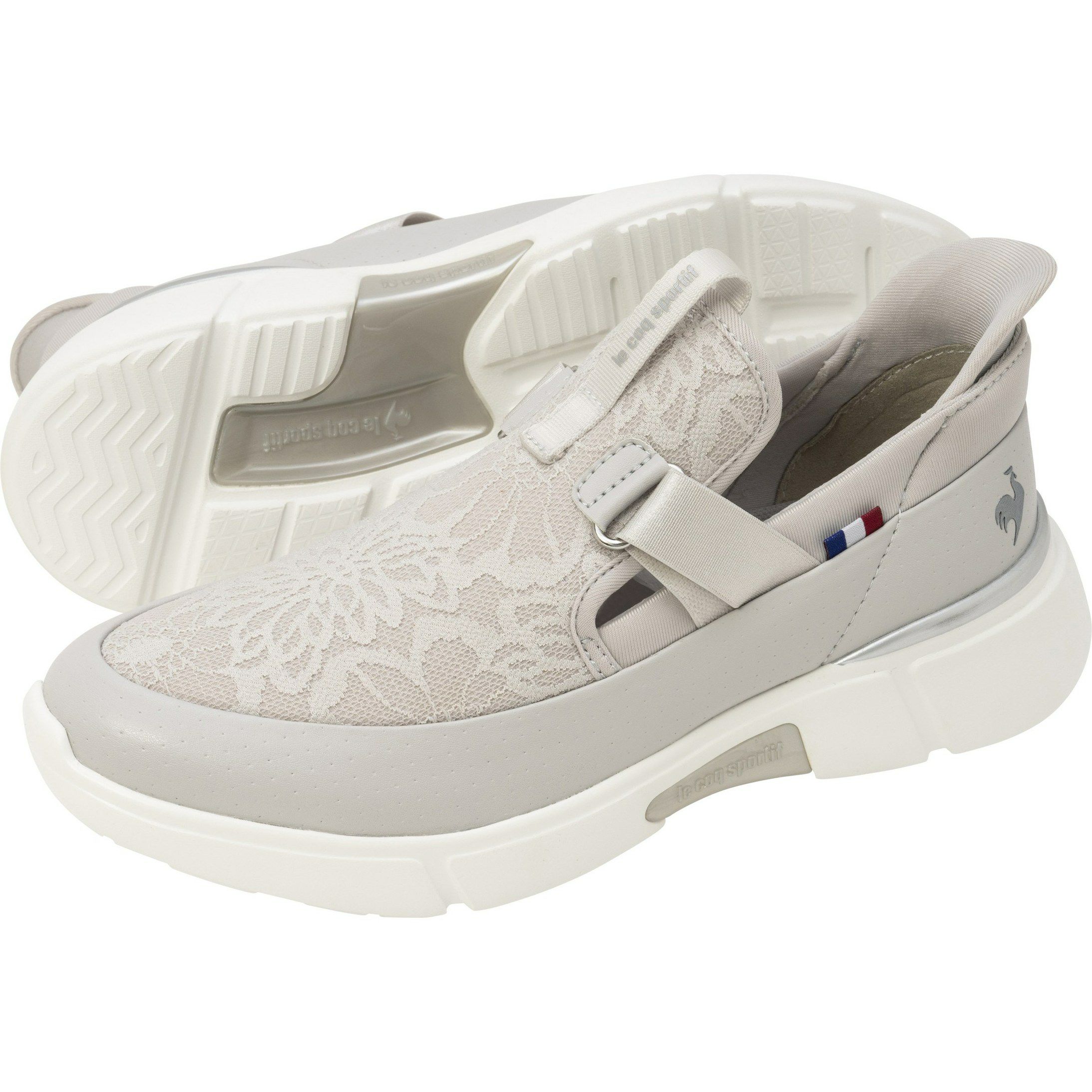 ルコックスポルティフのカジュアルシューズ