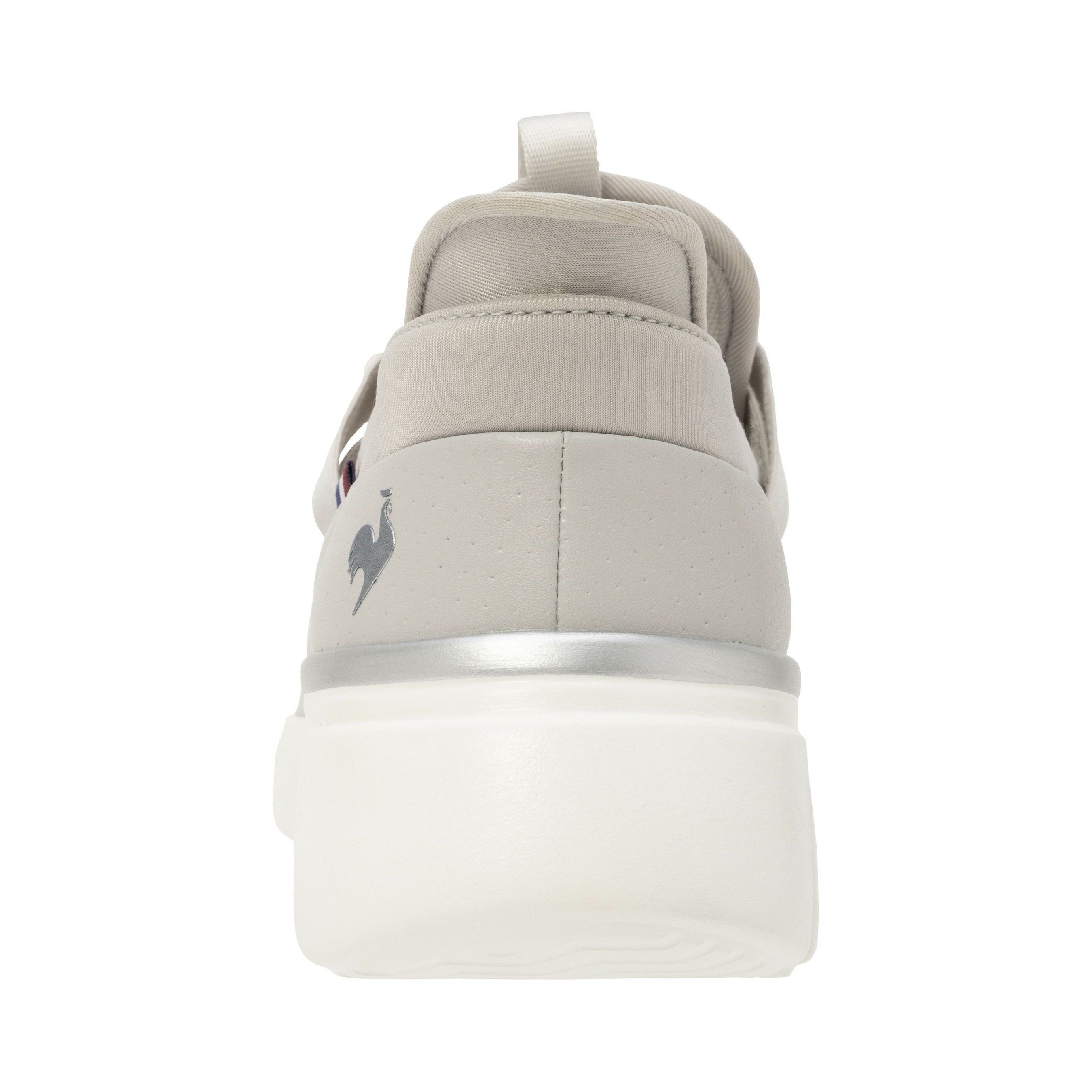 ルコックスポルティフのカジュアルシューズ