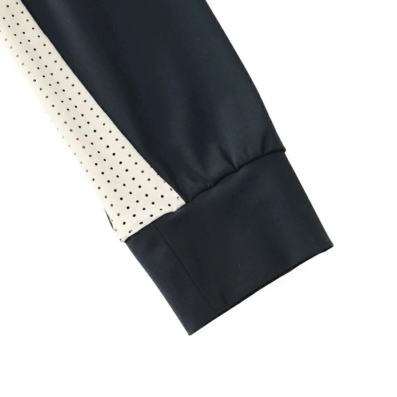 ゾーイのブルゾン