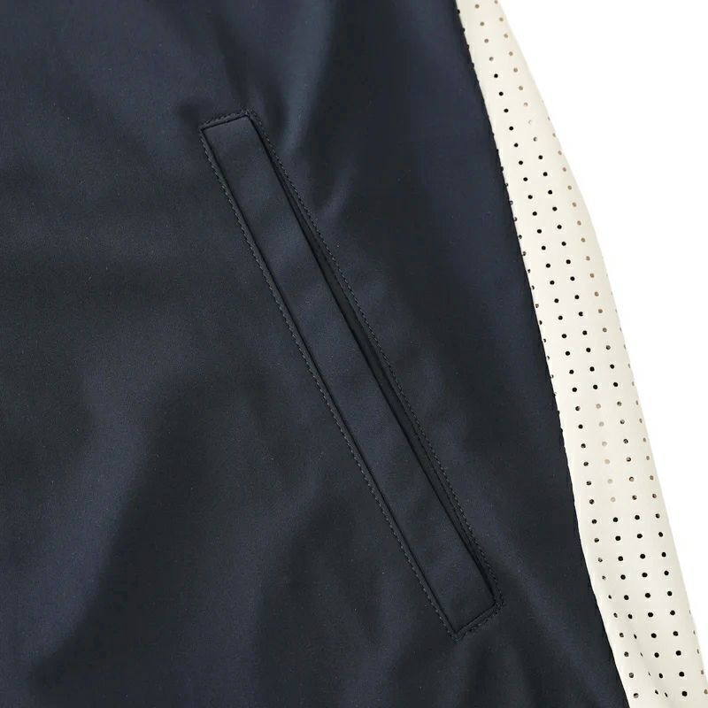 ゾーイのブルゾン