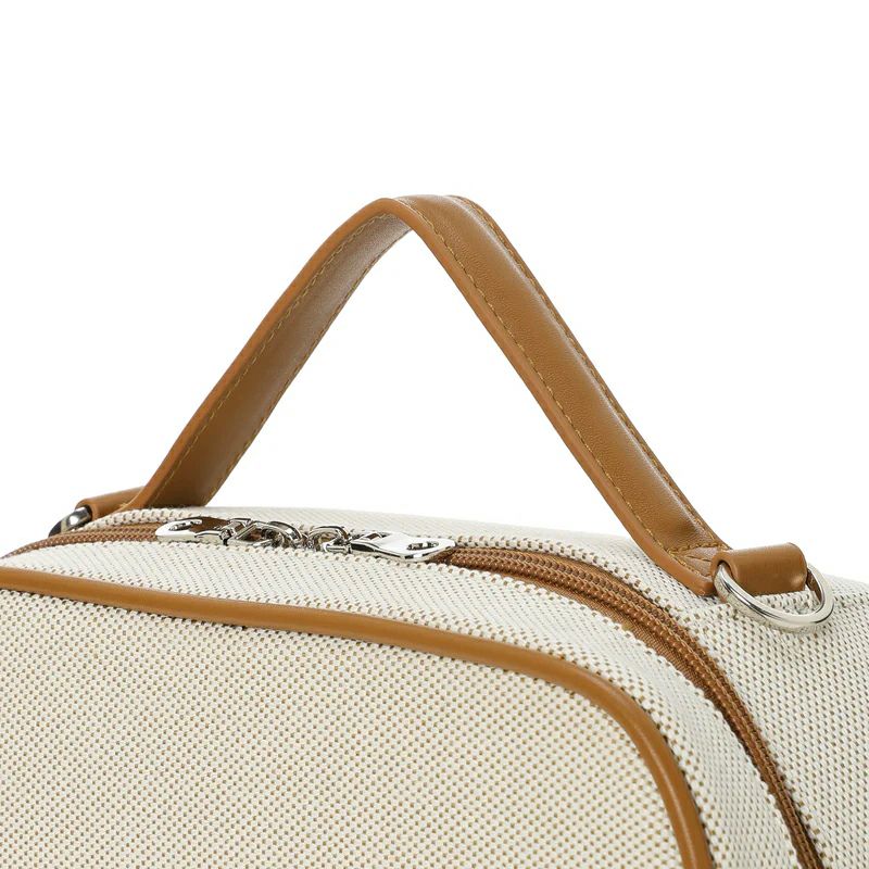 ワック日本正規品のカートバッグ