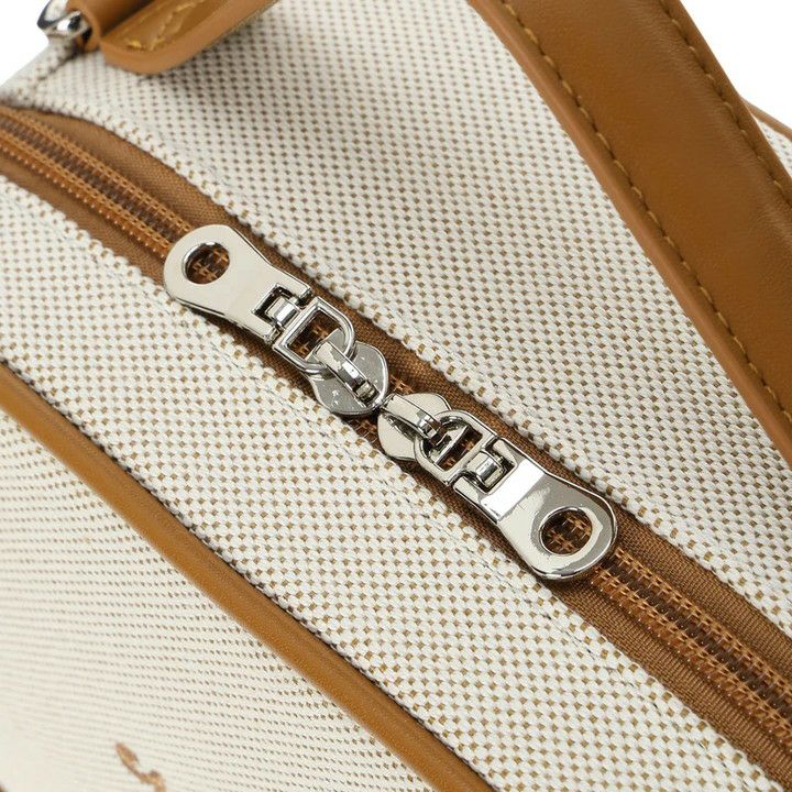 ワック日本正規品のカートバッグ