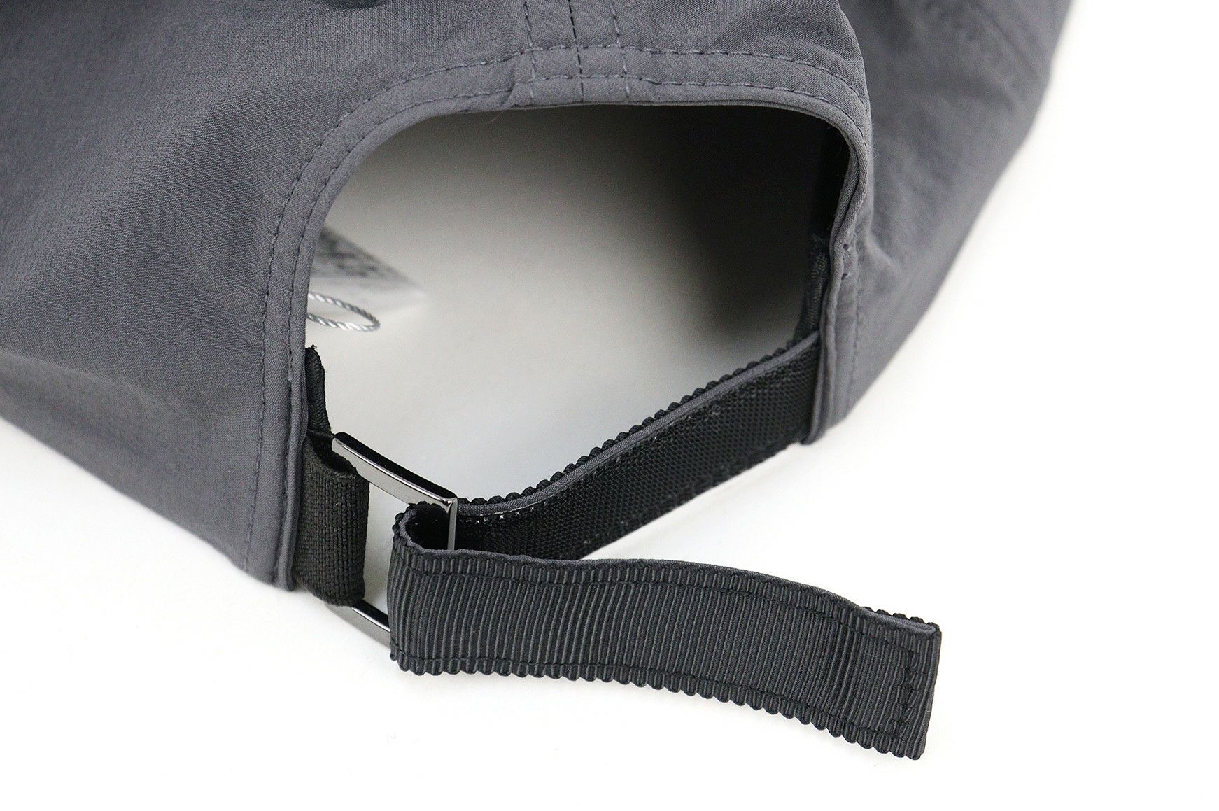 ランバンスポールのキャップ