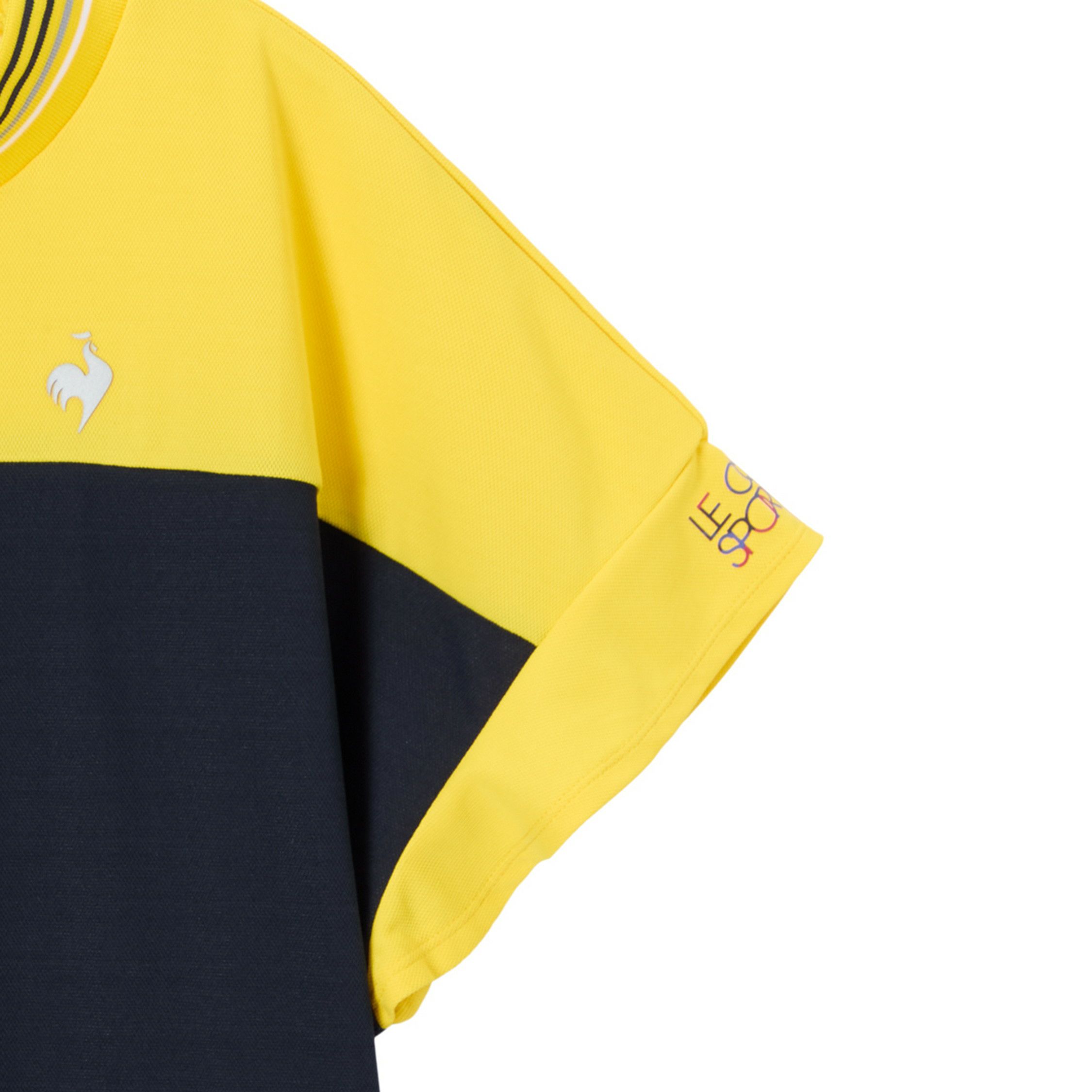 ルコックスポルティフゴルフのハイネックシャツ