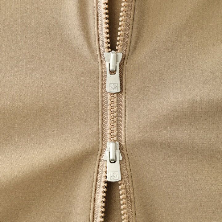 ゾーイのブルゾン