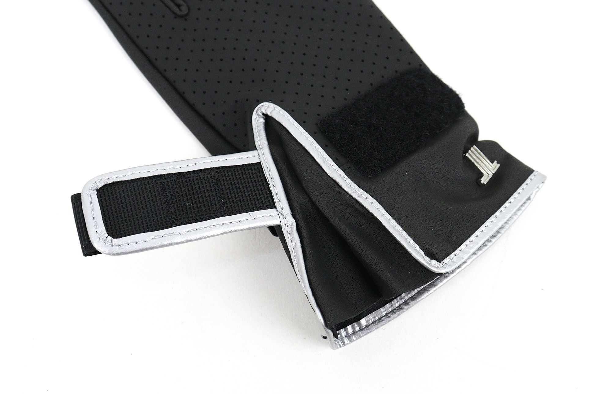 ランバンスポールのグローブ