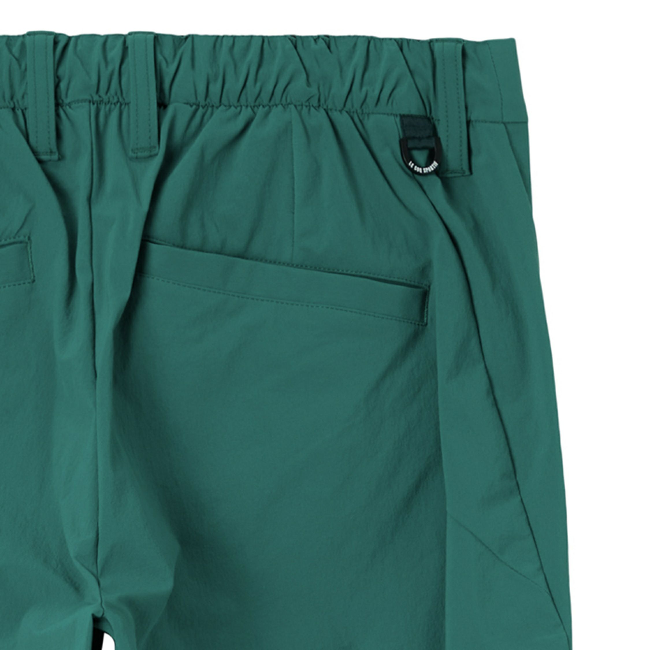 ルコックスポルティフゴルフのロングパンツ