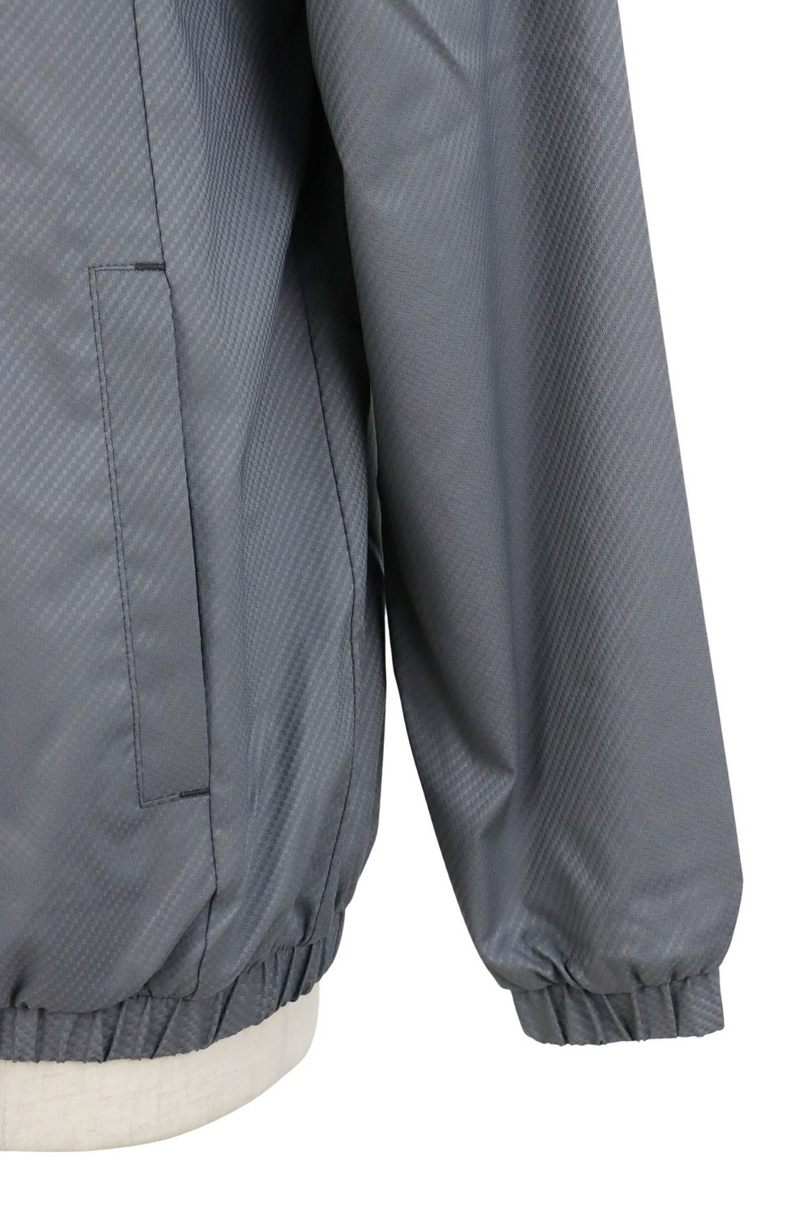 ルコックスポルティフゴルフのブルゾン