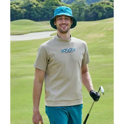 ルコックスポルティフのハイネックシャツ