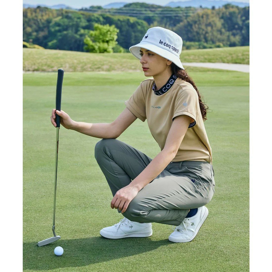 ルコックスポルティフゴルフのハイネックシャツ