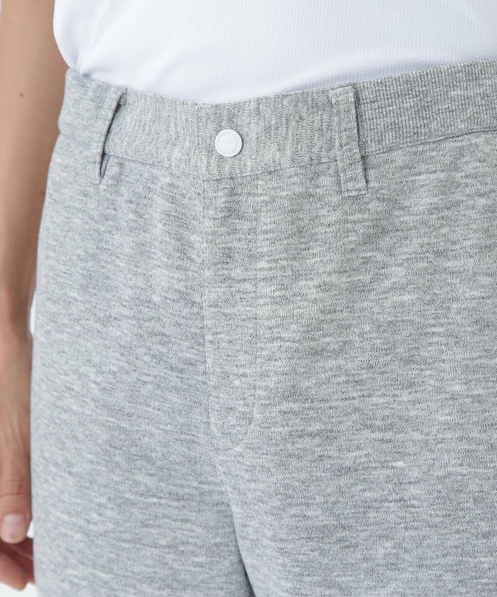 ニューバランスゴルフのショートパンツ