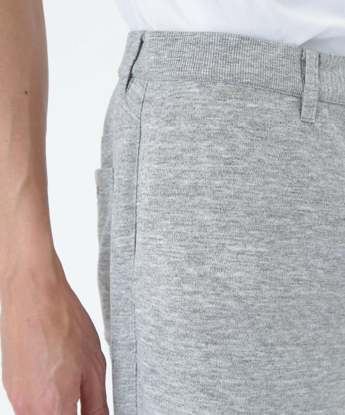 ニューバランスゴルフのショートパンツ