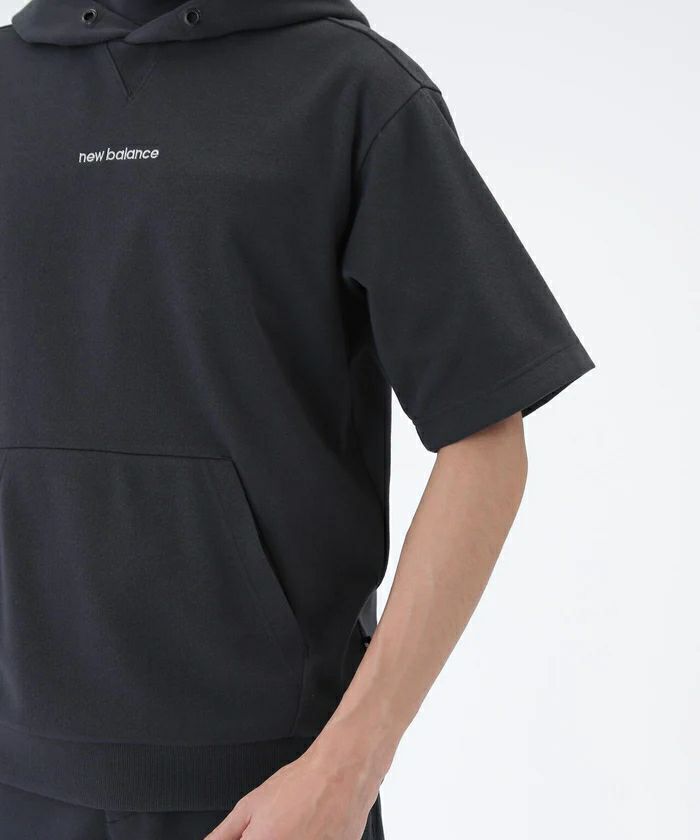 ニューバランスゴルフのパーカー