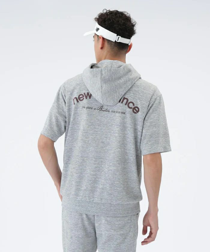 ニューバランスゴルフのパーカー