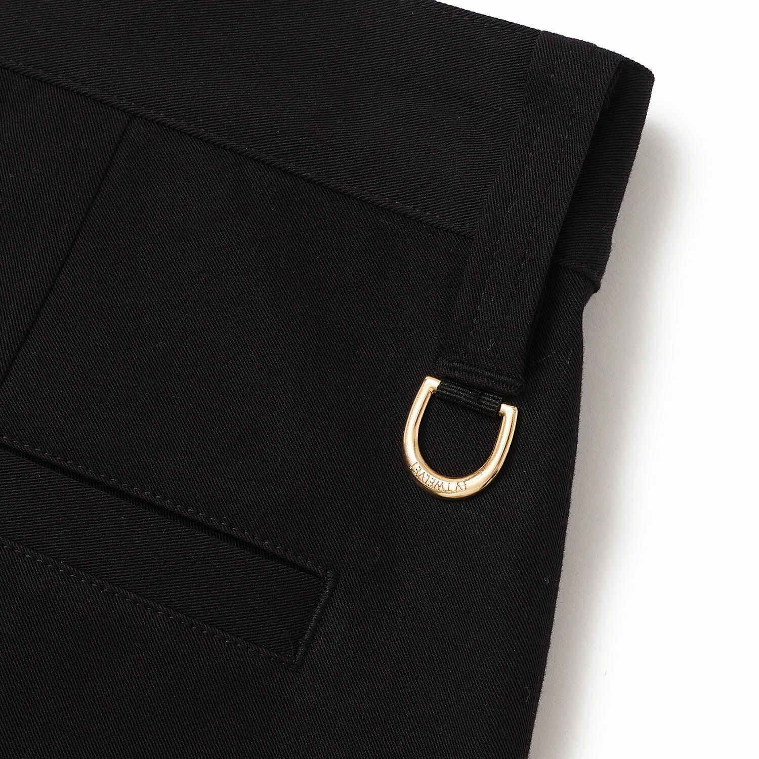 V12ゴルフのパンツ