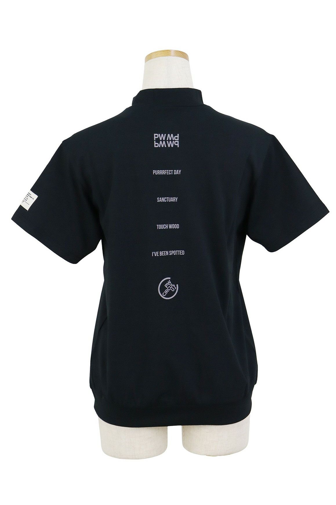 ピーダブリュサーキュラスのハイネックシャツ