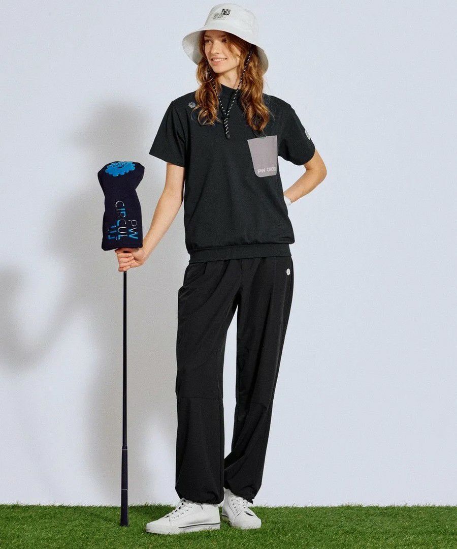 ピーダブリュサーキュラスのハイネックシャツ