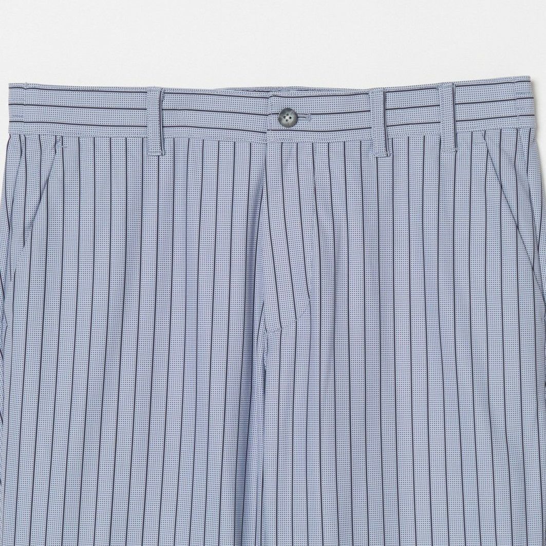 ヒールクリークのパンツ