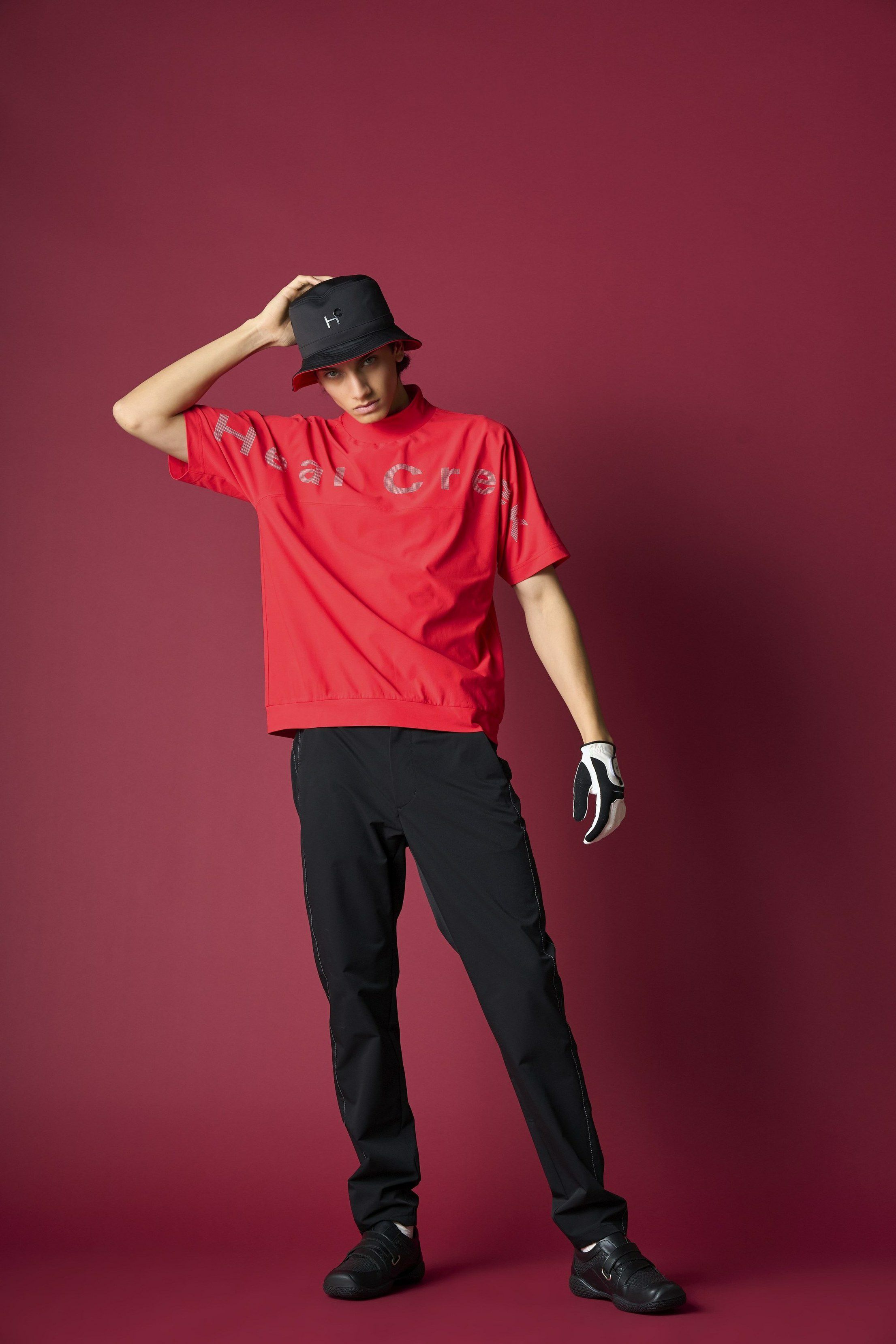 ヒールクリークのハイネックシャツ