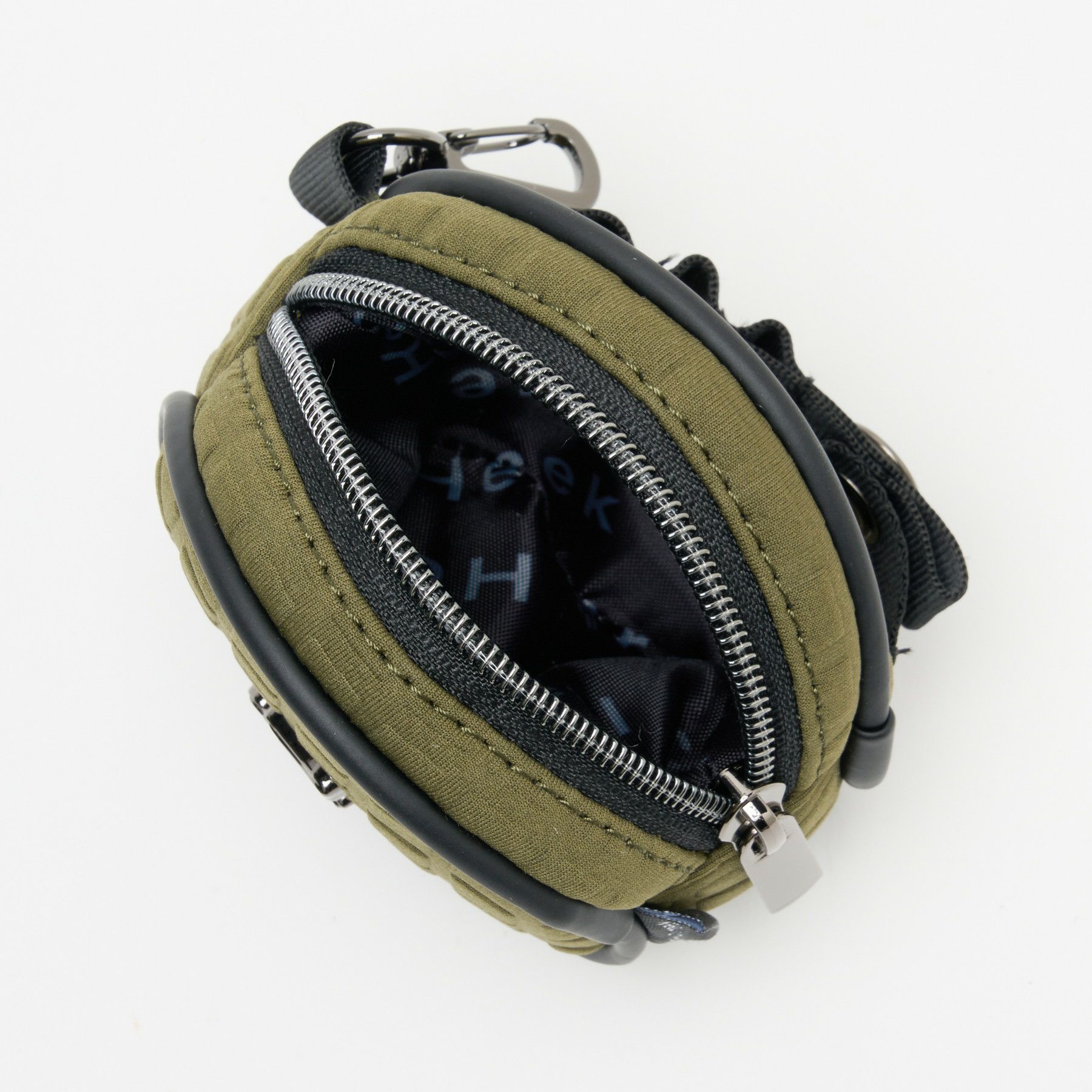 ヒールクリークのポーチ