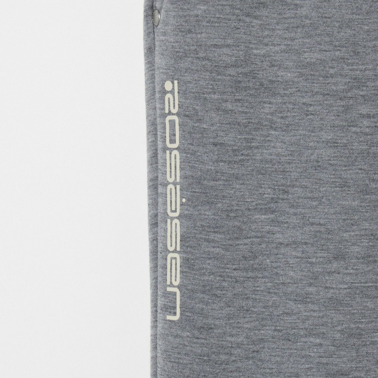 ロサーセンのロングパンツ