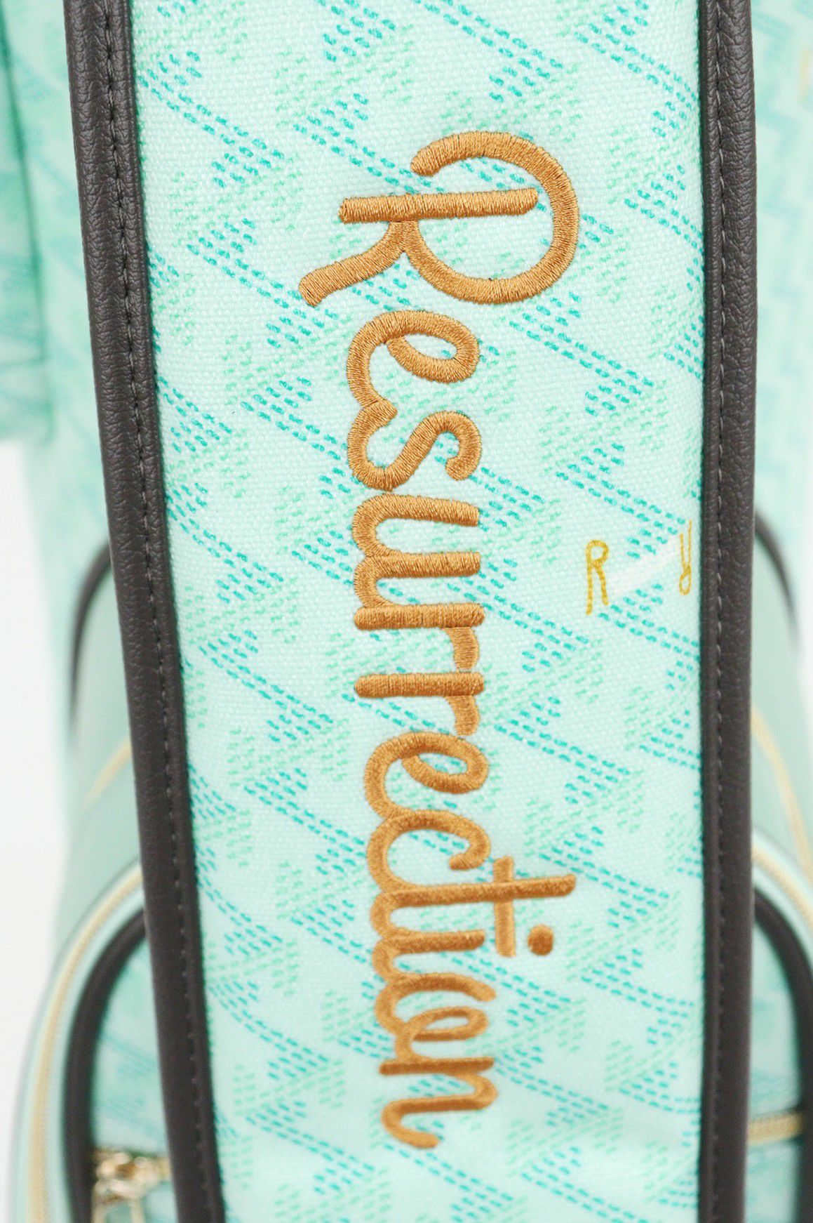 レザレクションのキャディバッグ