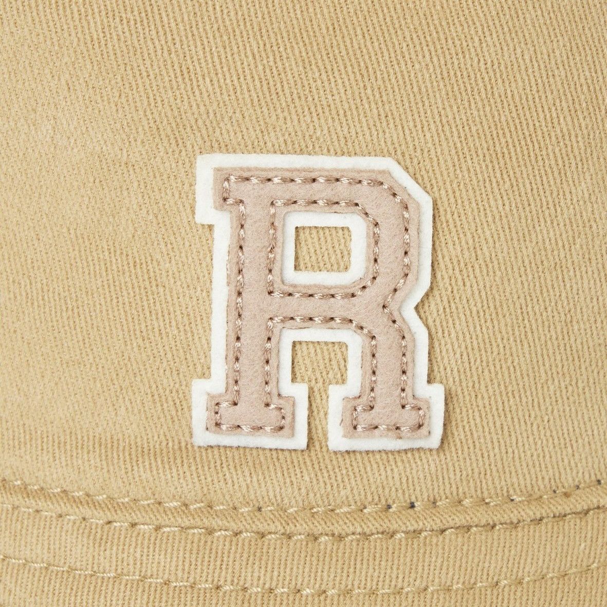 ロサーセンのハット