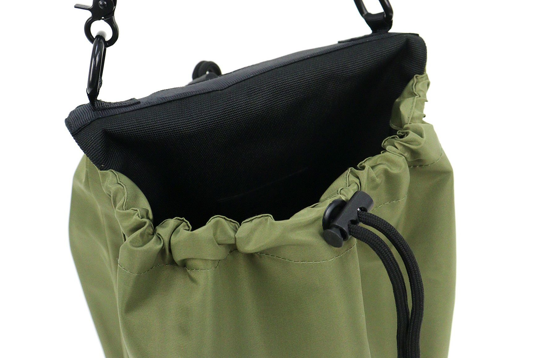 ダンスウィズドラゴンのシューズケース