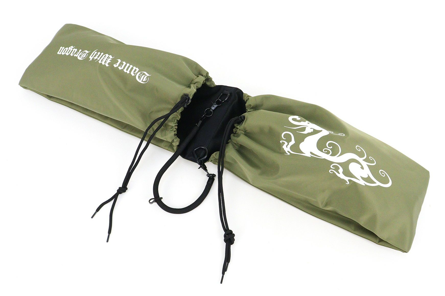 ダンスウィズドラゴンのシューズケース