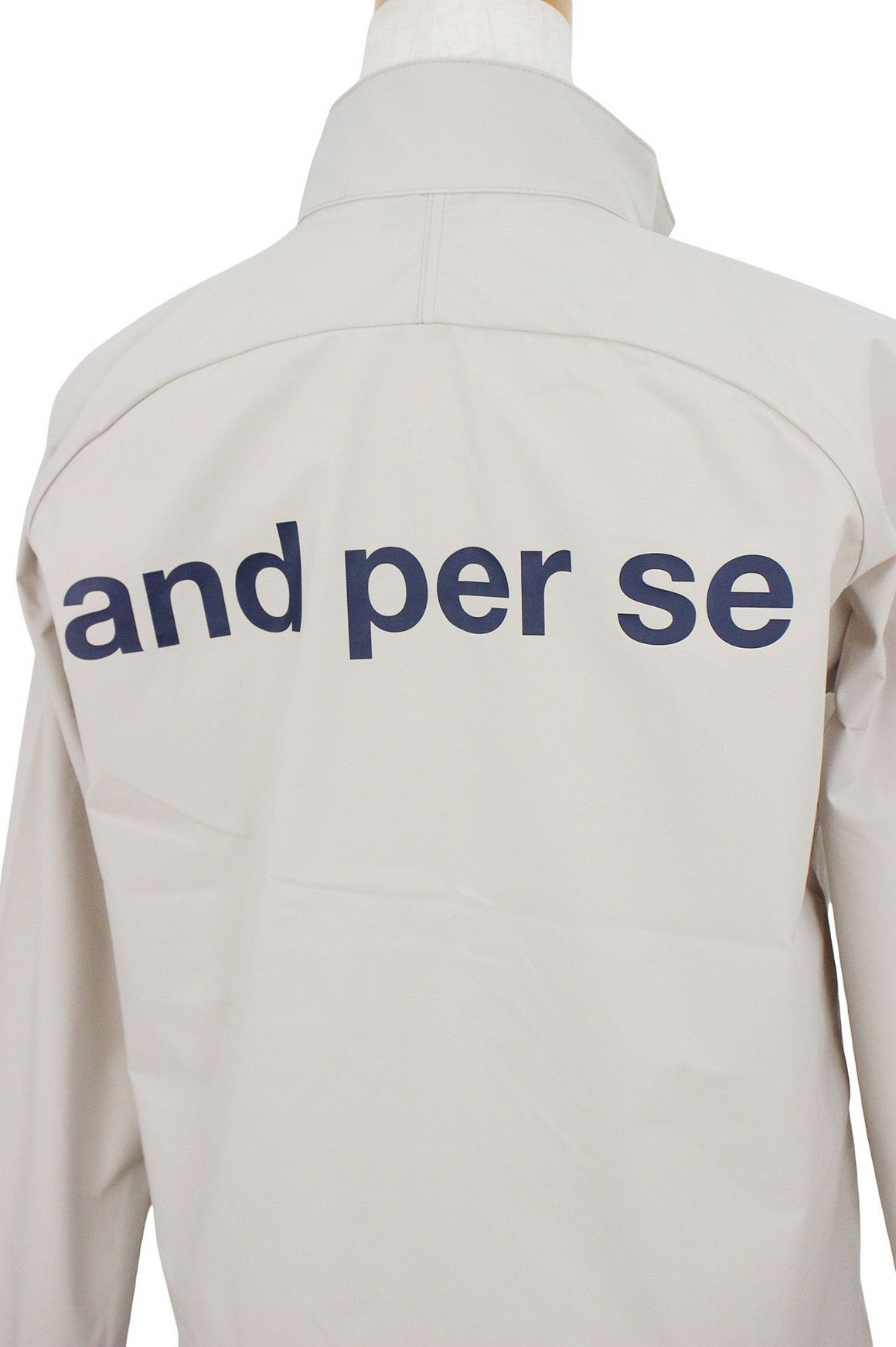 アンパスィのブルゾン