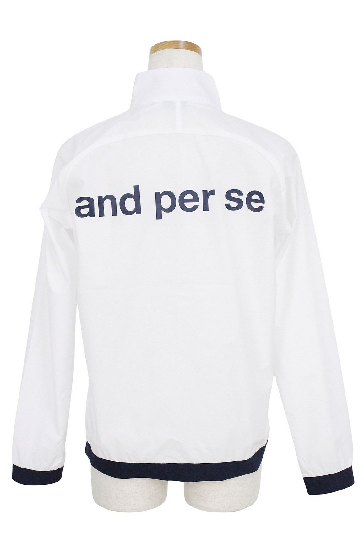 アンパスィのブルゾン