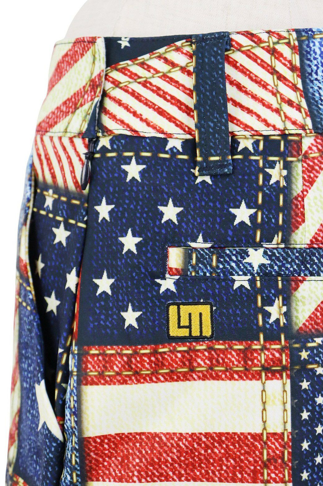 ラウドマウスのスカート