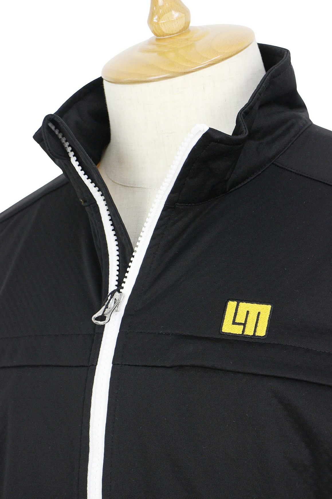 ラウドマウスのブルゾン