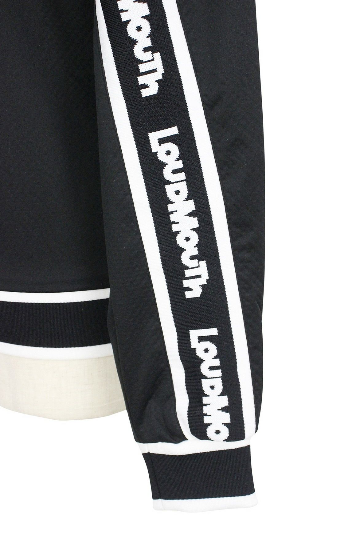 ラウドマウスのブルゾン