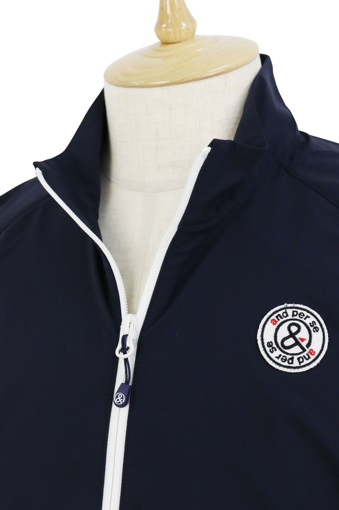 アンパスィのブルゾン