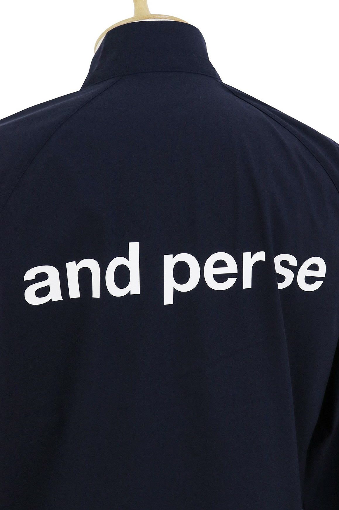 アンパスィのブルゾン