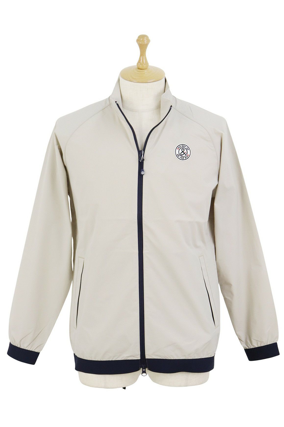 アンパスィのブルゾン