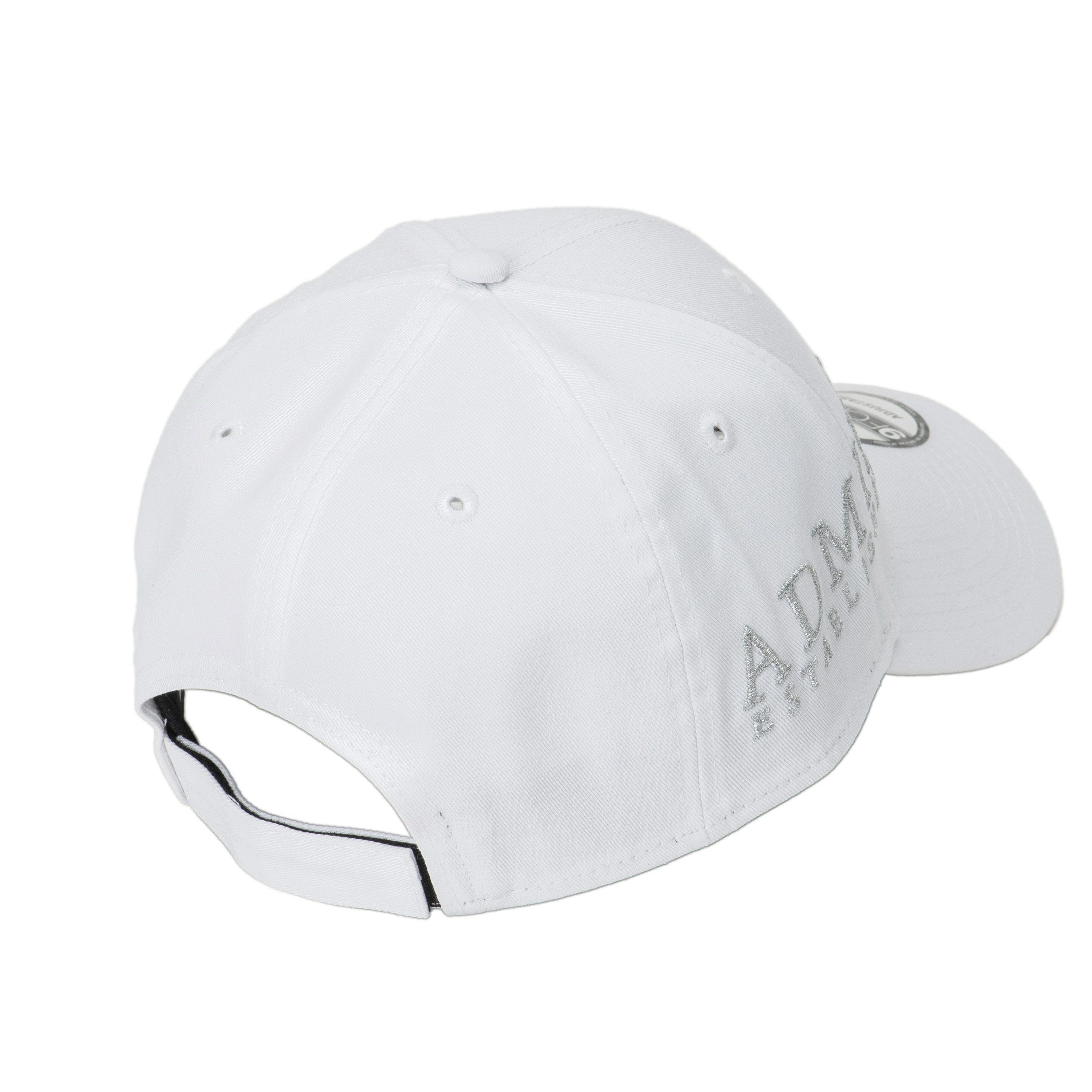 アドミラルゴルフのキャップ