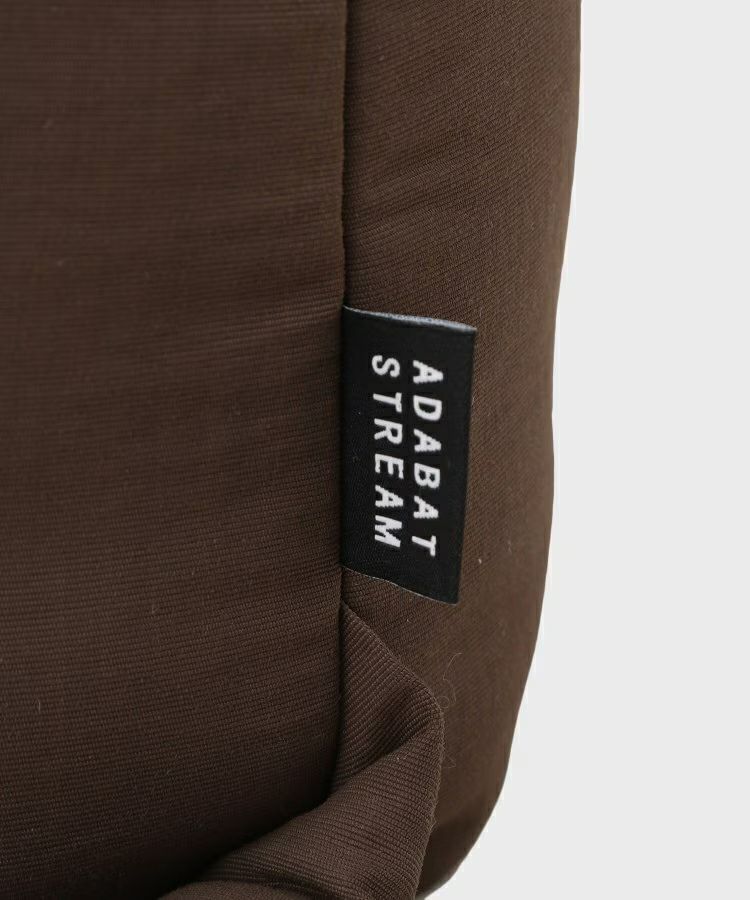 アダバットのヘッドカバー